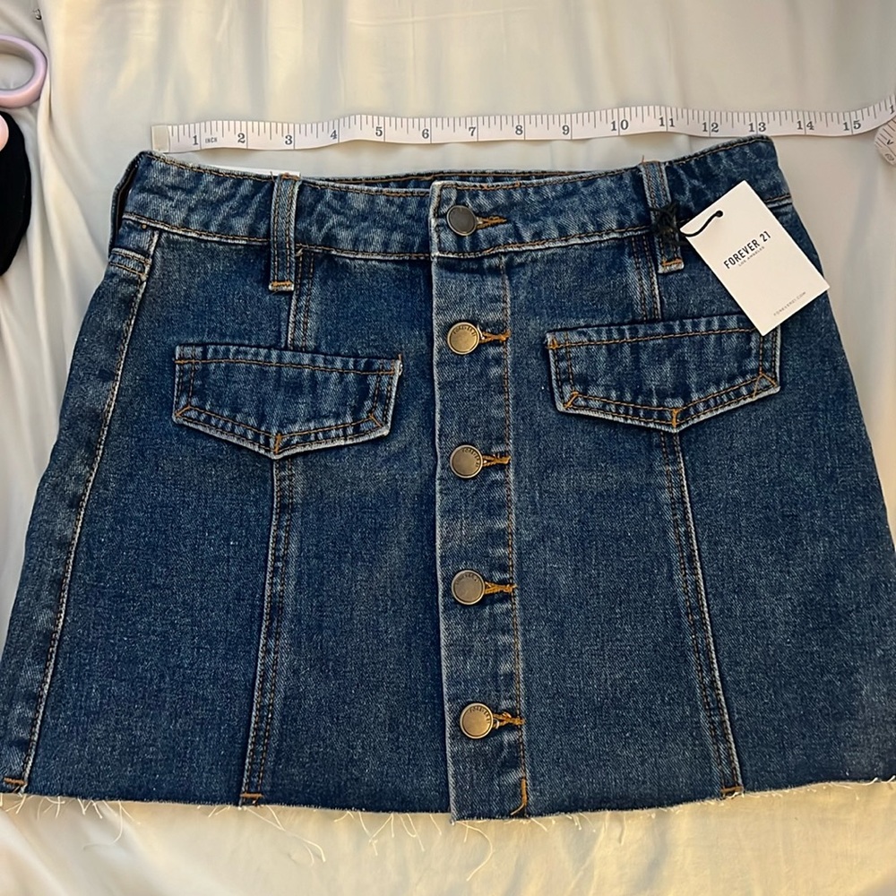 Denim mini skirt nwt size small